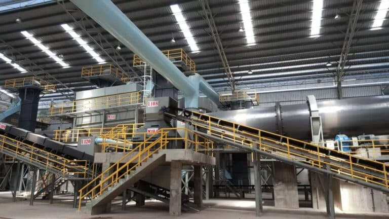 Complete equipment configuration of organic fertilizer production line