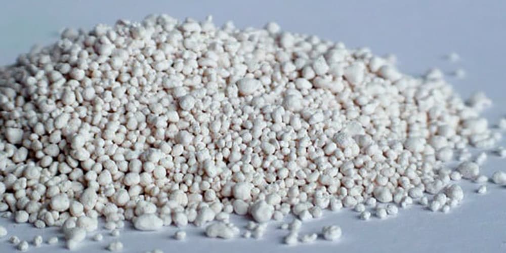 The role of binders in fertilizer granulation